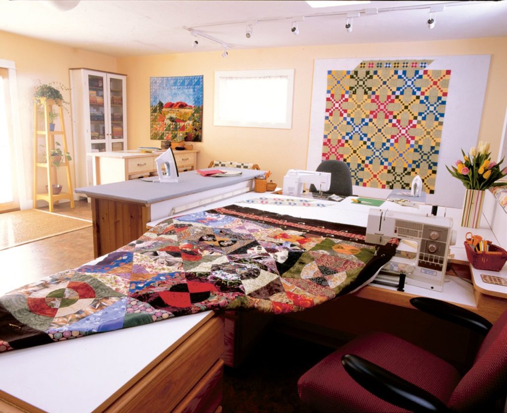 Designing the Perfect Quilting Space [How to Design the Perfect Quilting Studio?]